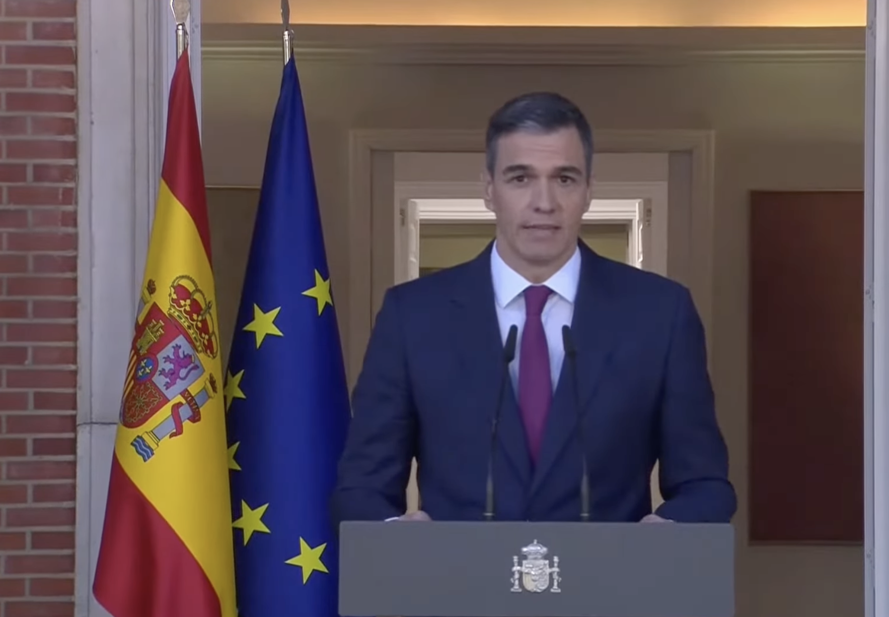 Las medidas de Pedro Sánchez y del PSOE para implantar una Dictadura Comunista en España